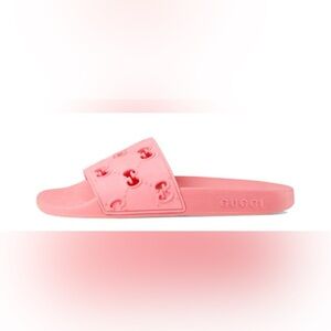 Gucci slides